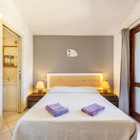 B&B Rotta Per Tavolara 포르토산파울로 외부 사진