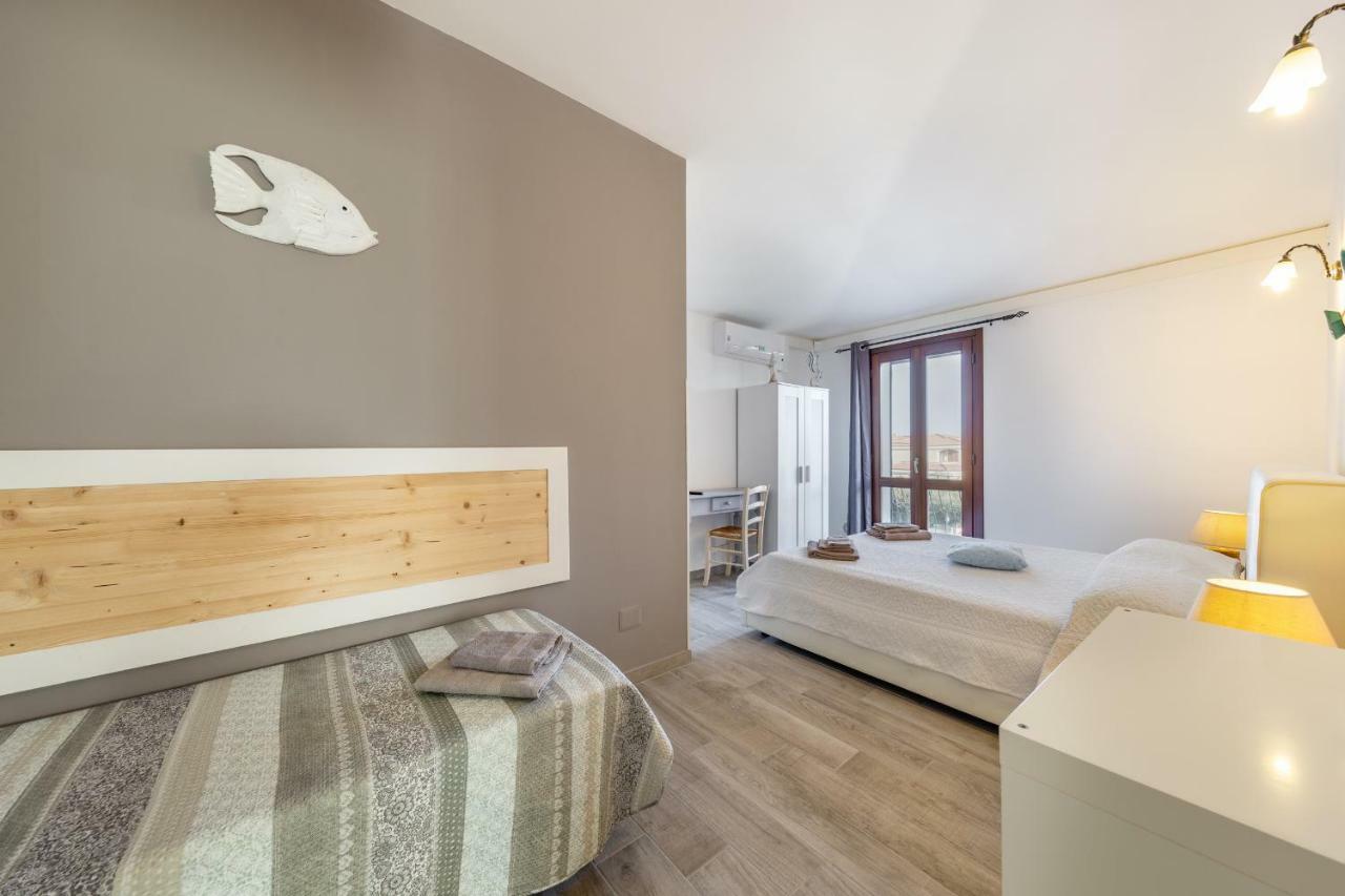 B&B Rotta Per Tavolara 포르토산파울로 외부 사진
